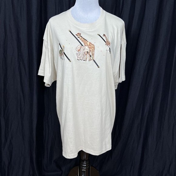 Las Olas Khaki Button Down and Matching SS Tee - Elephants, Giraffes, Zebra EUC - Picture 2 of 10